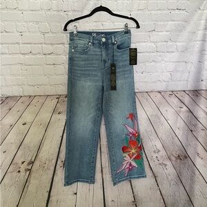 🆕 DG2 by Diane Gilman Size 0 Floral Embroidered Stretch Denim Jeans